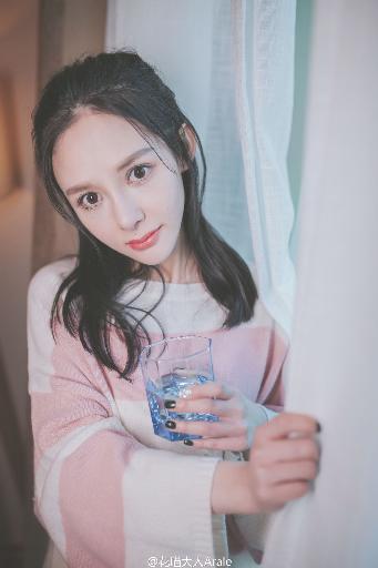 姑娘被轮流欺负没人救电视剧